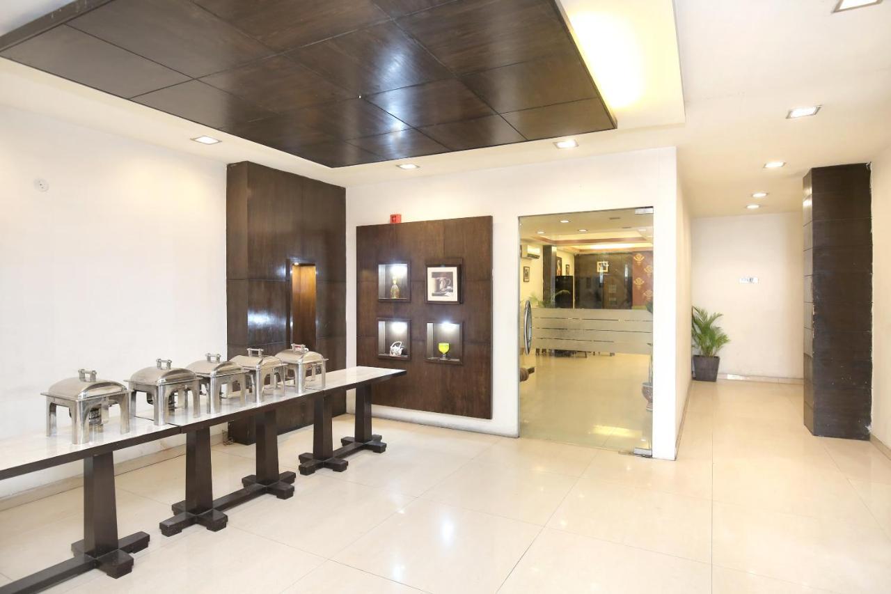Capital O 15395 Hotel 42 Amritsar Dış mekan fotoğraf